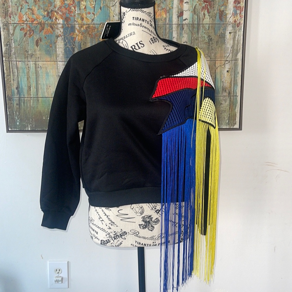 Mult-Color Sweater w fringes